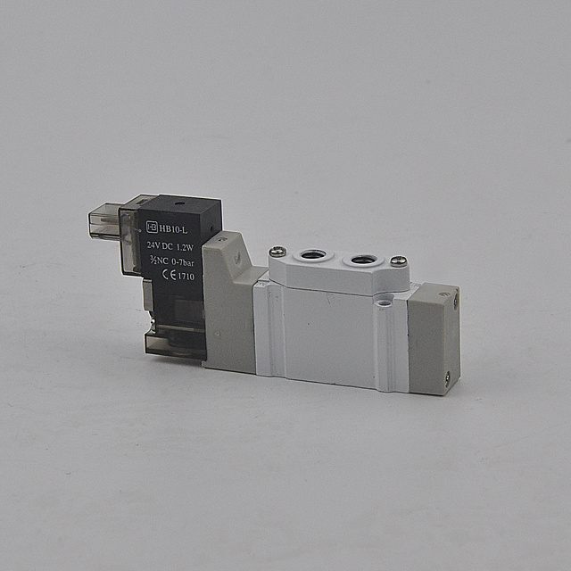 China Wholesale SY Series  Mini Low Pressure Solenoid Control Valve  SY5120 SY3120 SMC