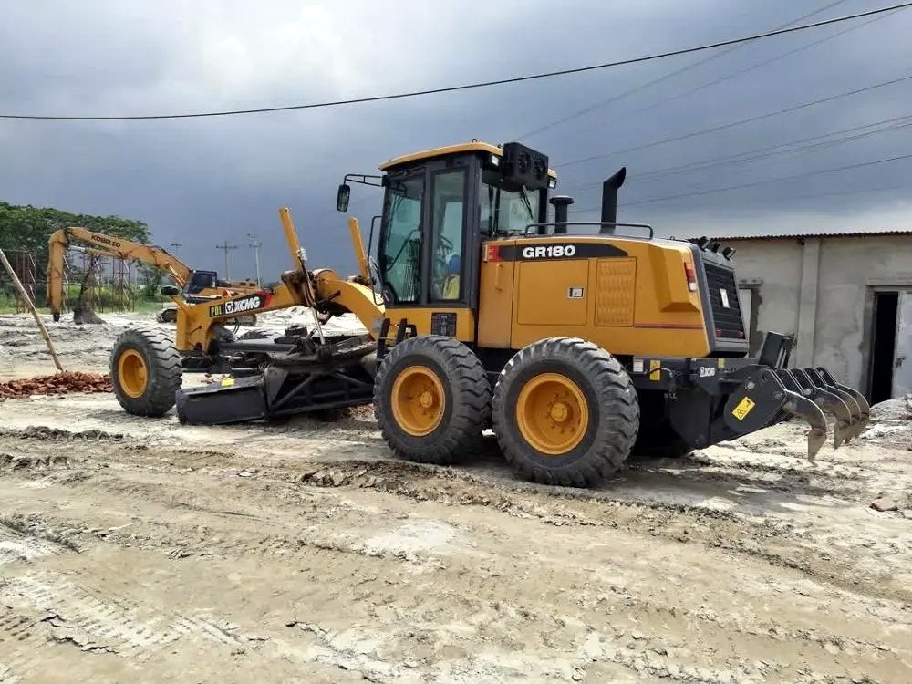 Hot Sale Wheel Road Construction Grader Machine Mini Motor Graders For Sale