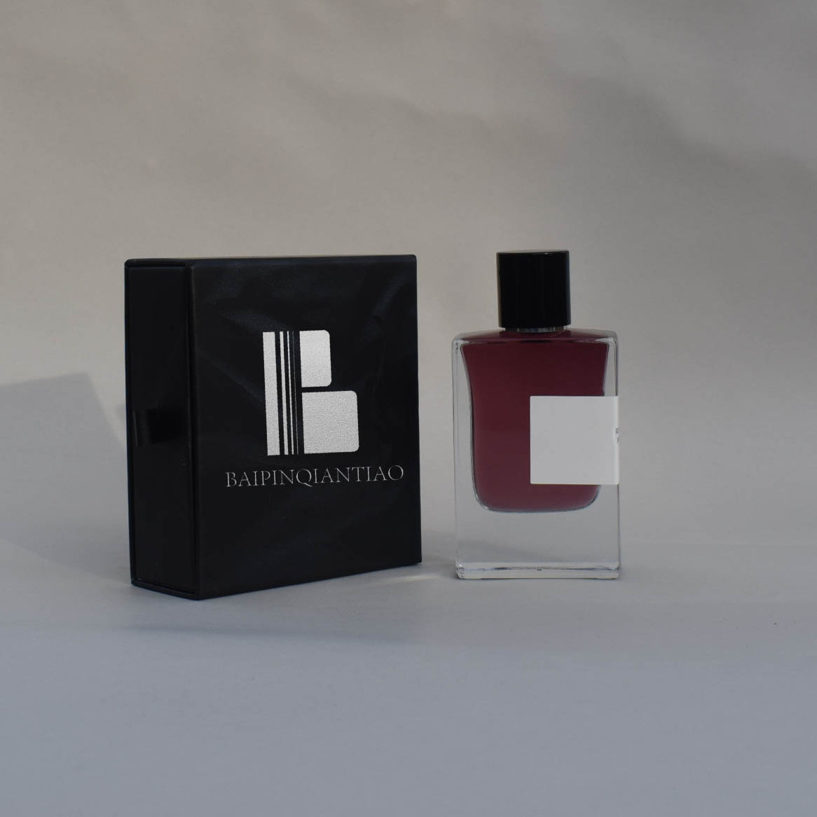 High Quality Bottles Glass Square 50ml Luxury Empty Perfume Spray Bottle 50ml With Packaging Box