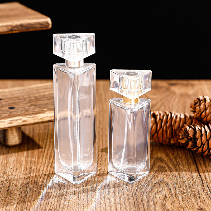 Personalized 30ml 50ml Empty Triangle Glass Bottle Cologne Luxury Perfume Oil Bottle with Atomizer