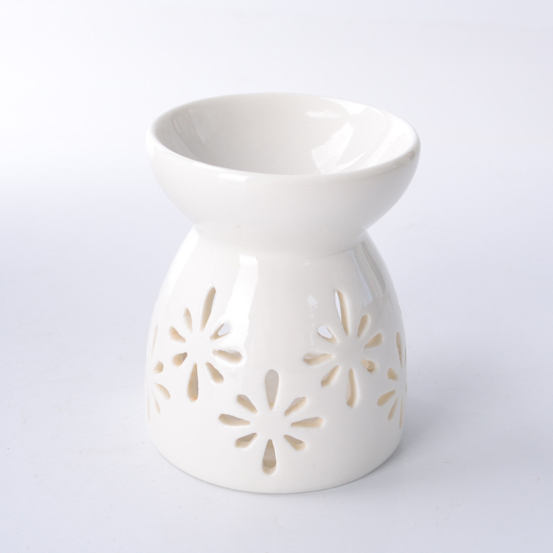 Custom Decoration Aromatherapy Essential Oil Burners Ceramic Candle Tea Light Wax Warmer Oil Burner for Fragrance Oil