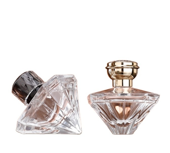 Wholesale Transparent Perfume Bottle Empty Bottle Fancy 70ml Luxury Unique Perfume Design Triangle Shape Glass Bottle