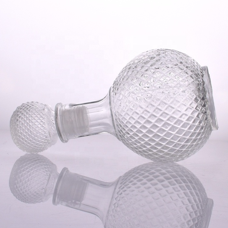 Unique 250ml 500ml 1000ml round empty vodka whiskey glass bottles for liquor with glass lid