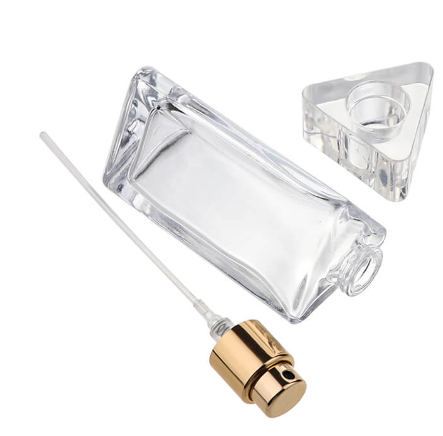 Wholesale 30ml 50ml Triangle Shaped Glass Perfume Bottles refillable perfume atomizer bottle