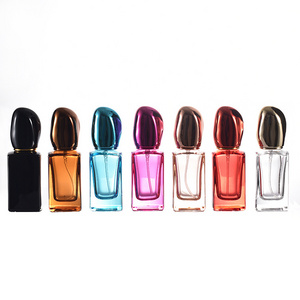 New style 30ml empty travel size perfume bottle rectangle luxury small perfume spray bottles with electroplated cover