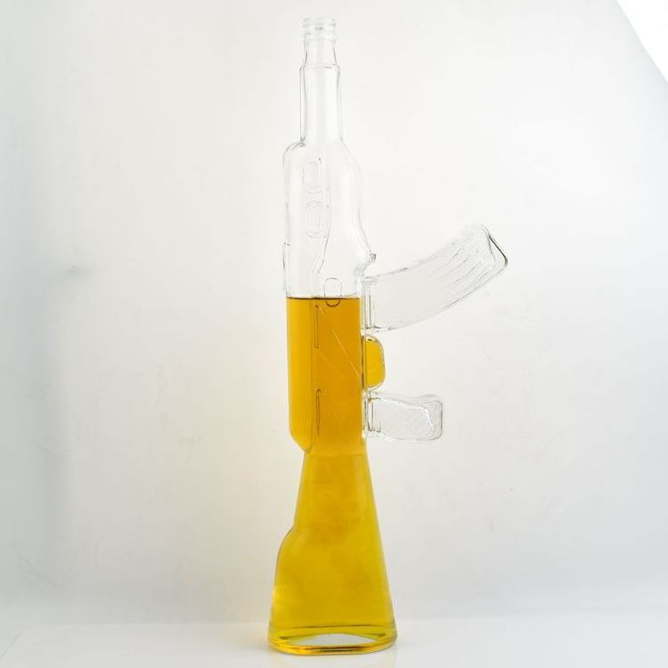 New exquisite AK47 gun shaped liquor bottle/750ml glass bottles for wine/vodka gun bottle with stopper