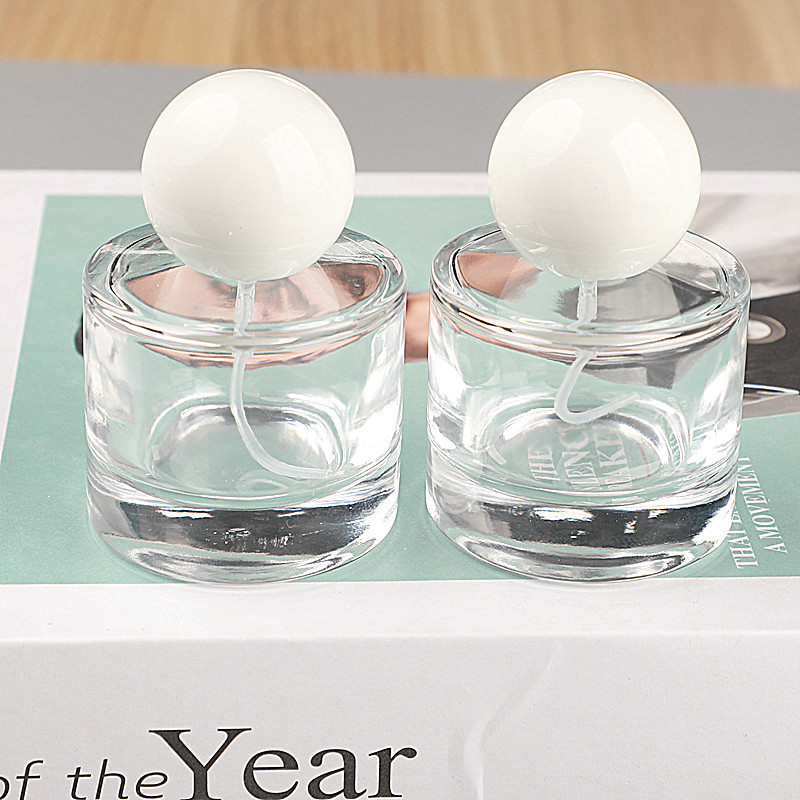 Hot spot new round glass perfume bottle Fashion transparent glass bottle 30ml