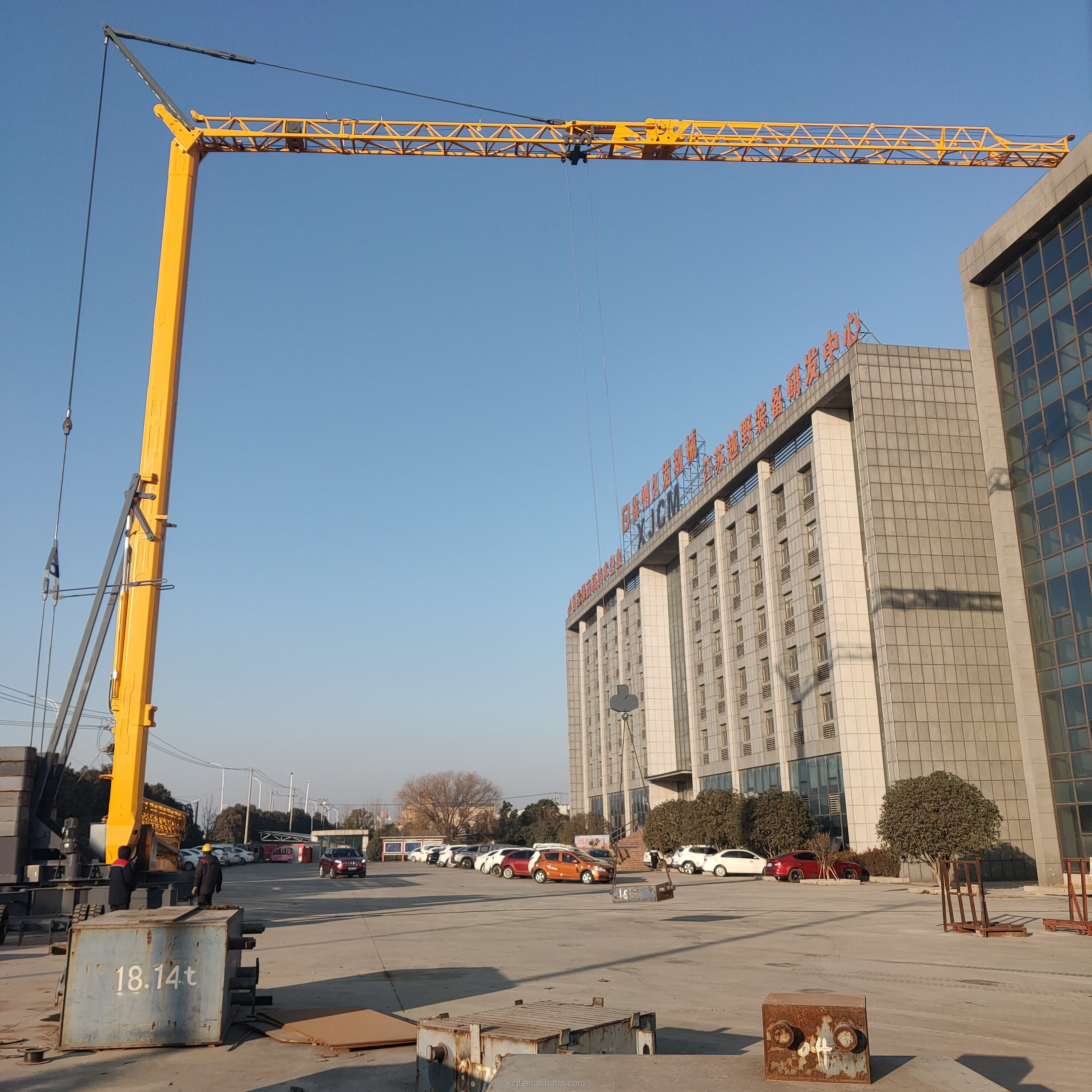 JFYT2527-30 Mini Tower Crane CE Provided Yellow 27m Jib Length 3ton Mini Self Erecting Mobile Foldable Tower Crane Construction