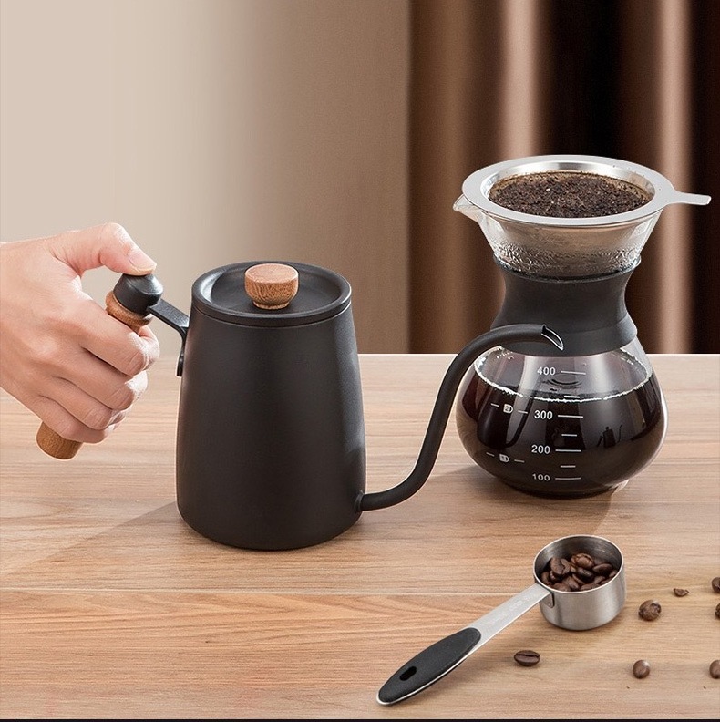 600ml Wood Handle Gooseneck Drip Kettle Swan Neck Thin Mouth Drip Kettle Stainless Steel Coffee and Tea Pot