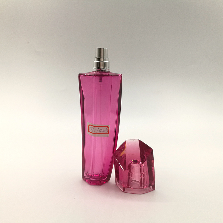 50ml elegant curved glass perfume and fragrances bottle with transparent cap