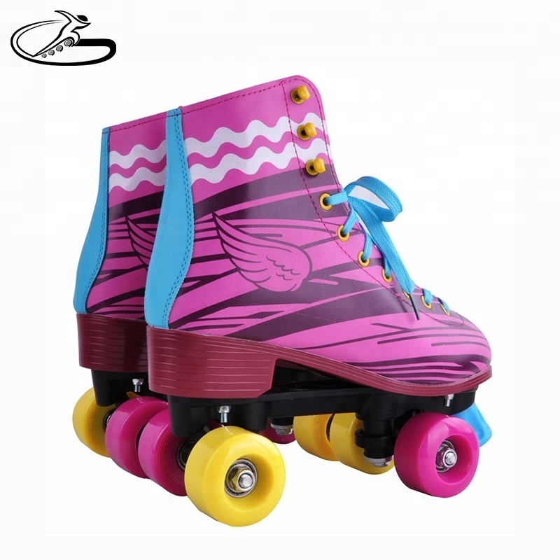 New design White color 4 wheels skate shoe patins quad soy luna