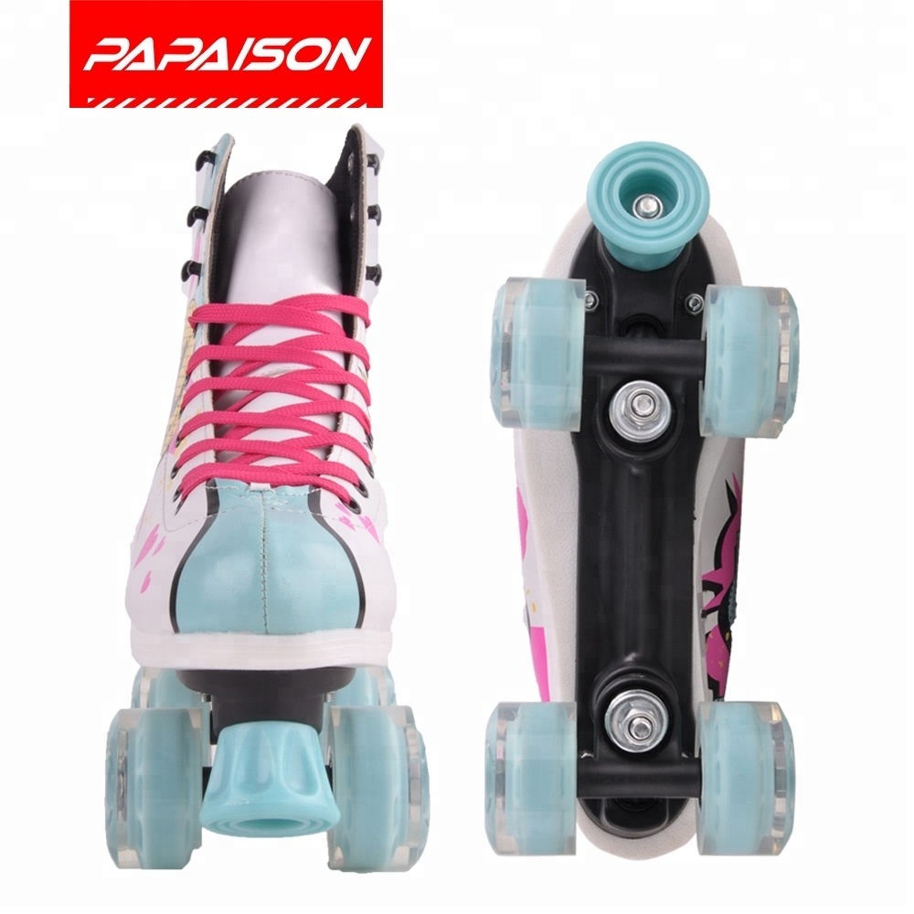 2018 New design OEM China Yongkang Roller skates leather LED  patines  profesionales de soy luna