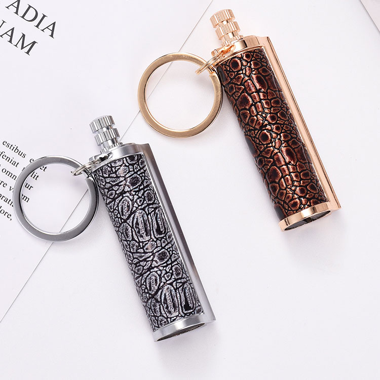 Lighter Portable Ouddoor Fire Starter Mini Metal Waterproof oil lighter key chain