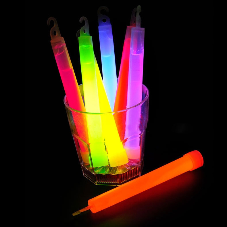 Chemical Glow Stick 6 inches Emergency Light Sticks with Hook