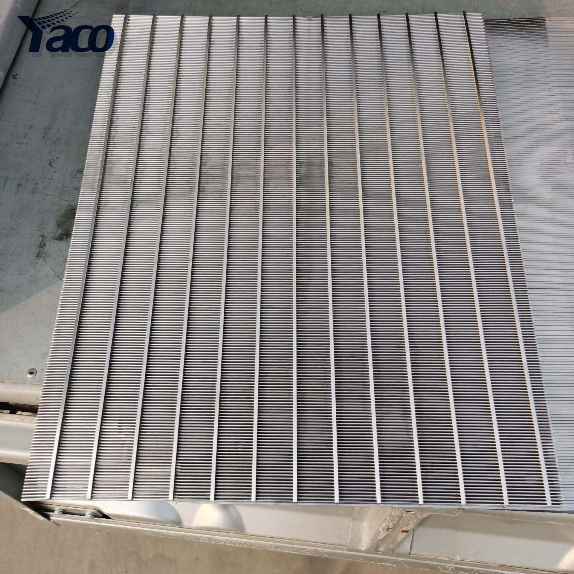 0.2mm 0.3mm 0.7mm 1mm Stainless steel wedge wire filter screens for plastic recycling floating waste