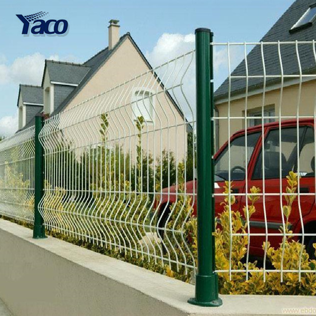 3D Curved Welded Wire Mesh Fence / Farm Fence / Garden Fence Iron Metal Security Fence Sports Security Fence Panel