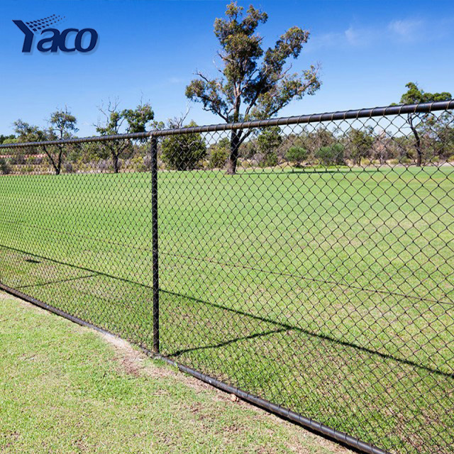 heavy duty black vinyl coated chain link construction fences and gates