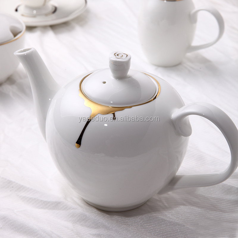 British bone china coffee cup sets porcelain golden tea cup teapot milk pot sugar jar set