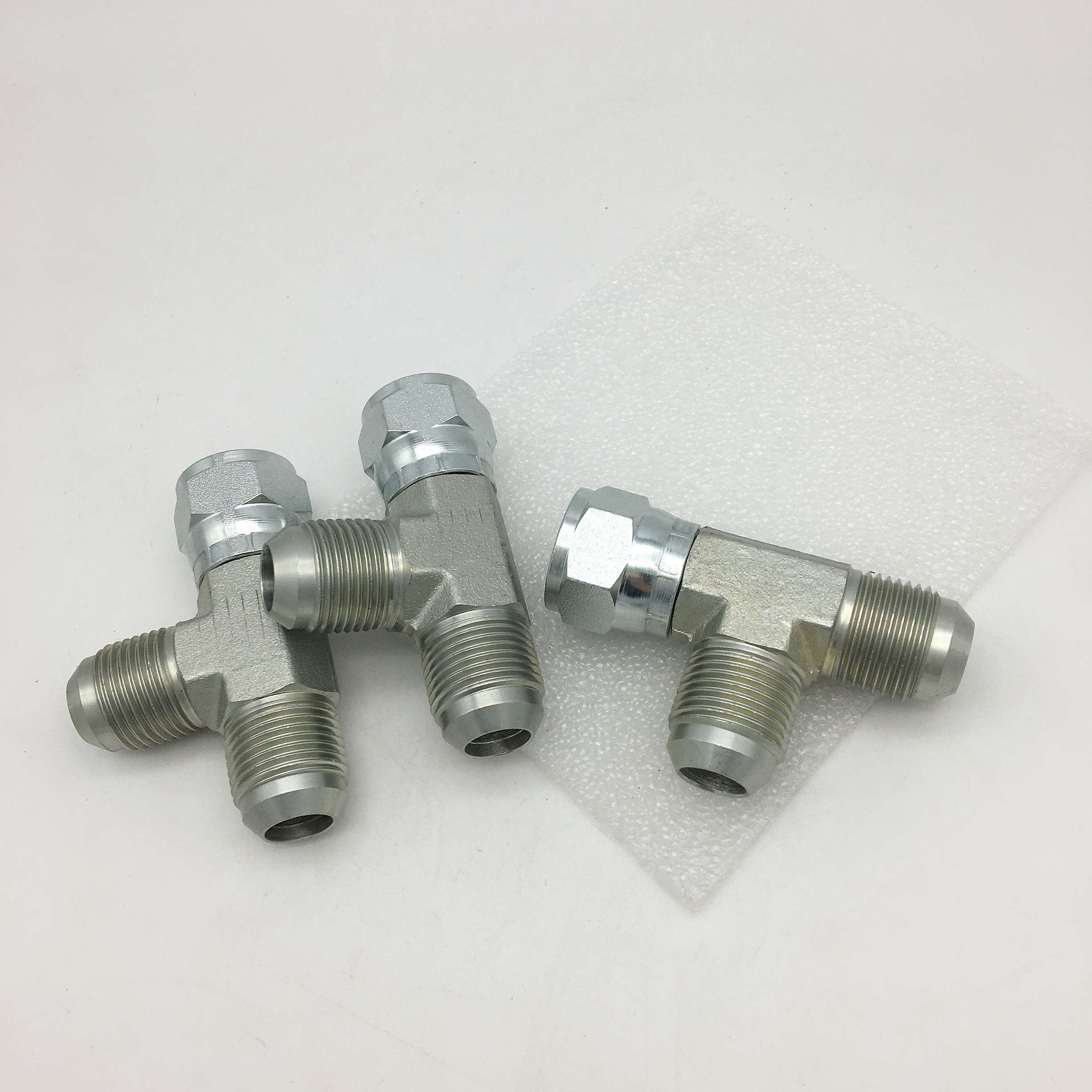 CJ 6602-12-12 74 Degree Cone Quick Connector Fittings 3/4