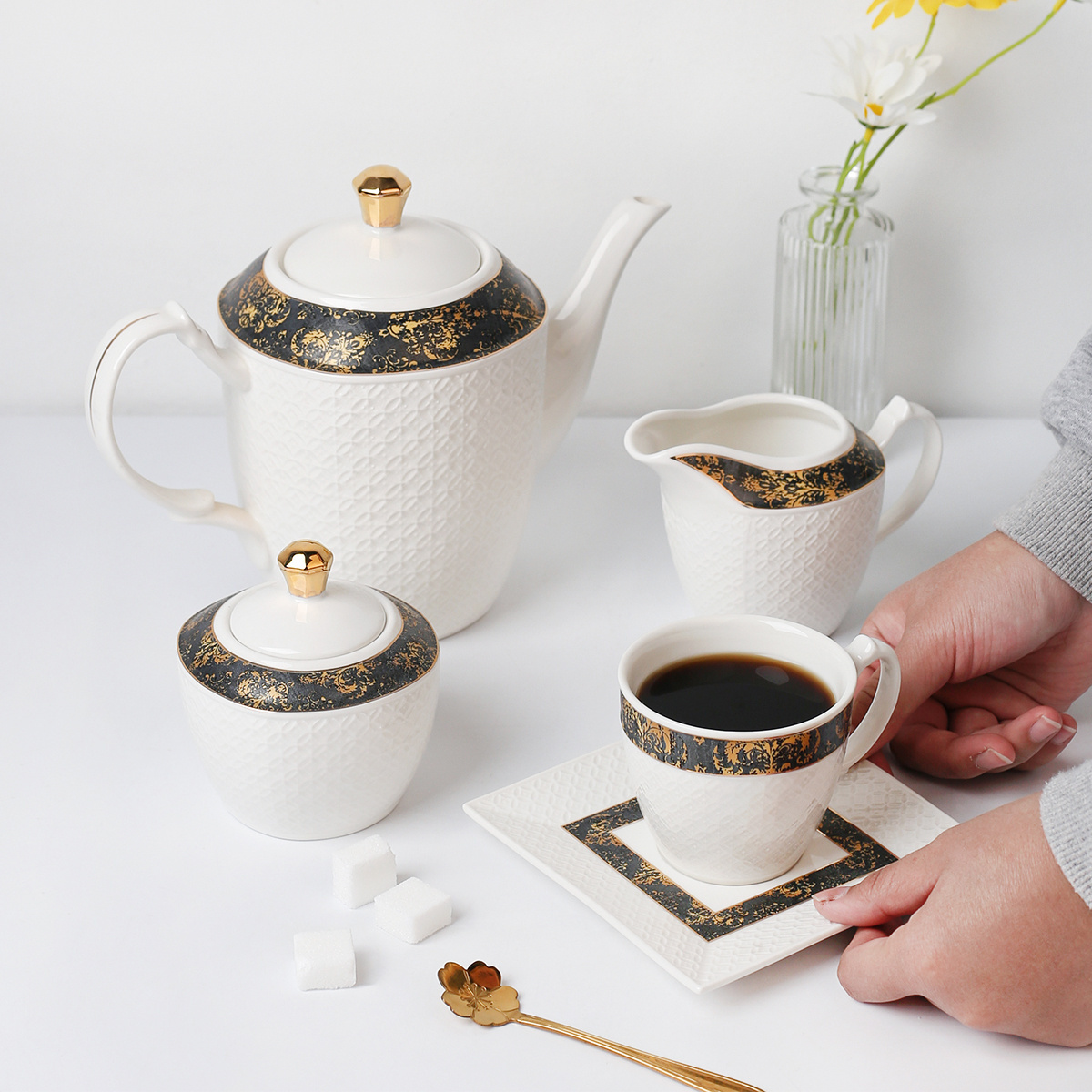 Hot Sale Ceramic Coffee Set White Porcelain Embossed Gold Line Tea Cups Saucers With Tea Pot