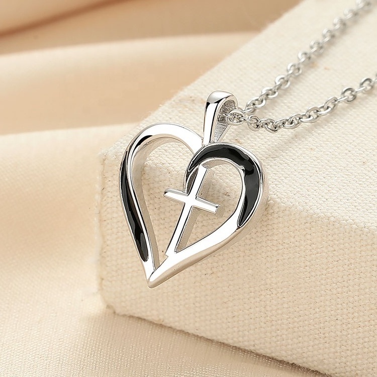 Fine Jewelry Jesus Cross Pendant in Real Silver 925 Heart Necklace with Black Enamel Jewelry for Women