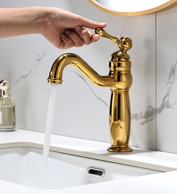 Luxury Deck mounted double handle basin faucet antique brushed gold three holes bathroom brass basin tapware