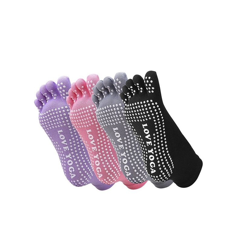 Anti slip indoor gripsocks adult indoor sock with rubber silicone sole non slip skid socks wholesale