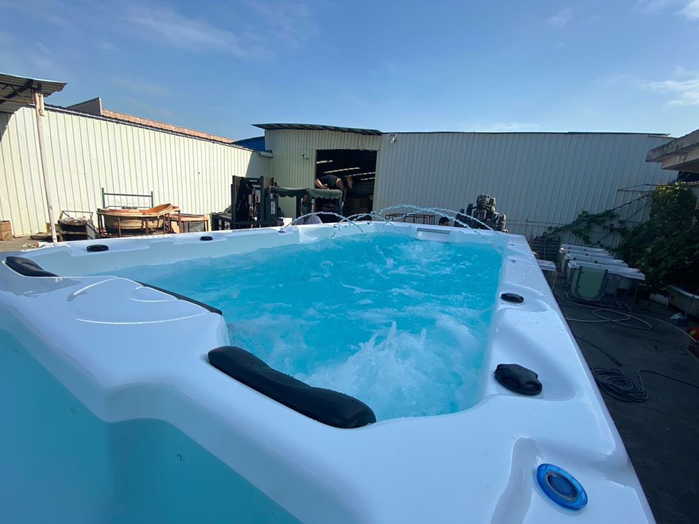 6-7 Person Deluxe Balboa System America Acrylic Hot Tub Outdoor Swim SPA / Party massage Bathtub with TV / Hot Tub