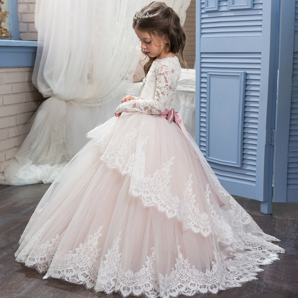 2023 Appliques Sequins Long Lace Sleeves Boat Neck Princess Dress Wedding First Communion Dress Pageant Gowns Flower Girl Dress