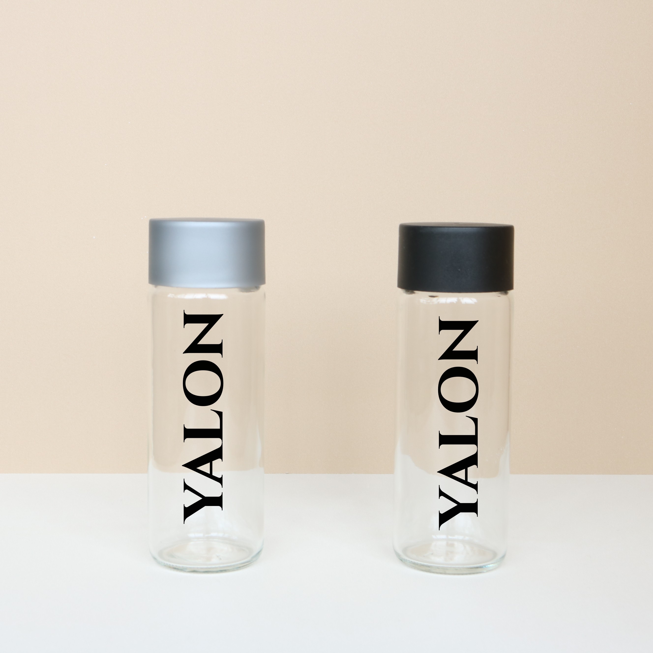 Empty 750ml 500ml 375ml  flint juice drink beverage mineral water voss glass bottle with plastic lid