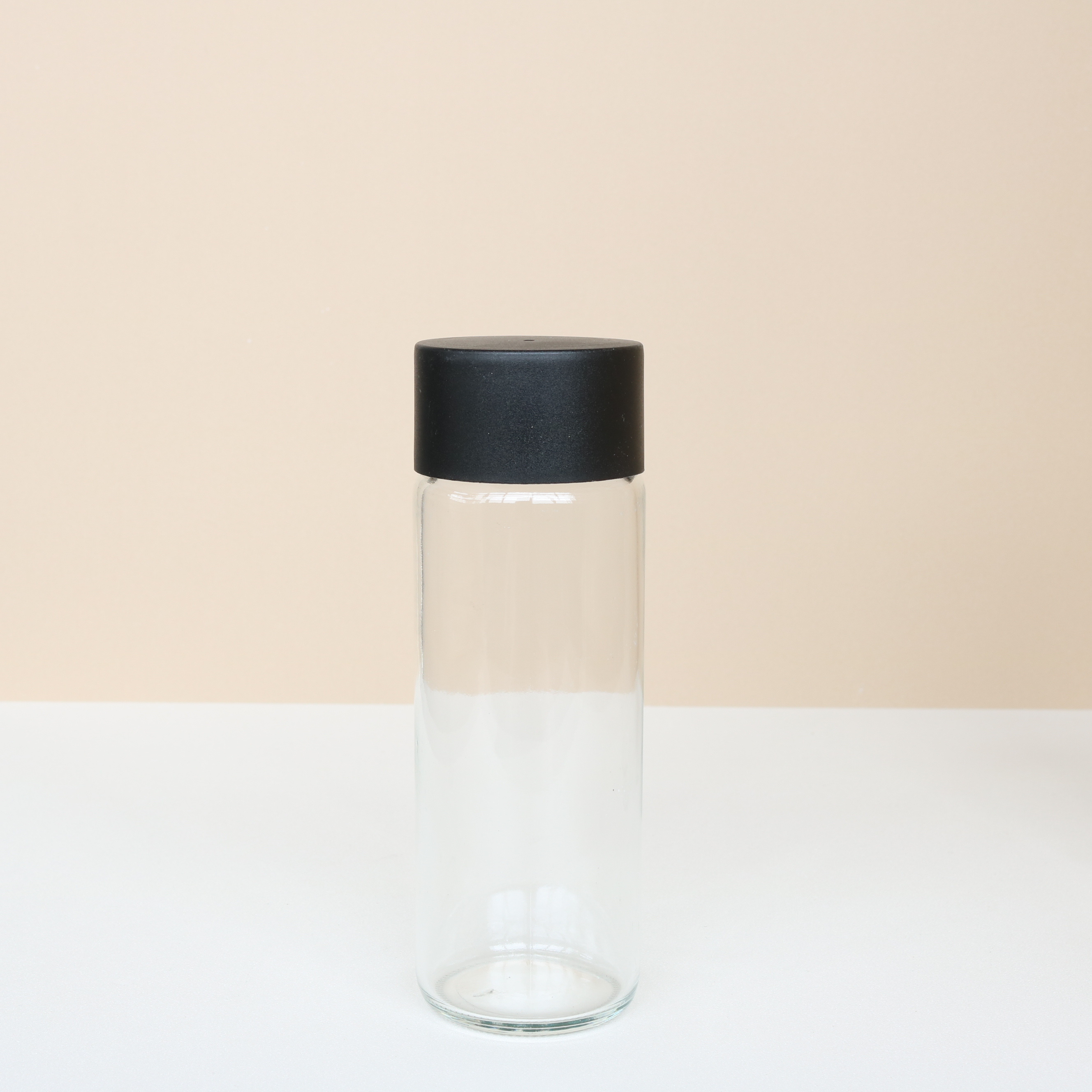 Empty 750ml 500ml 375ml  flint juice drink beverage mineral water voss glass bottle with plastic lid