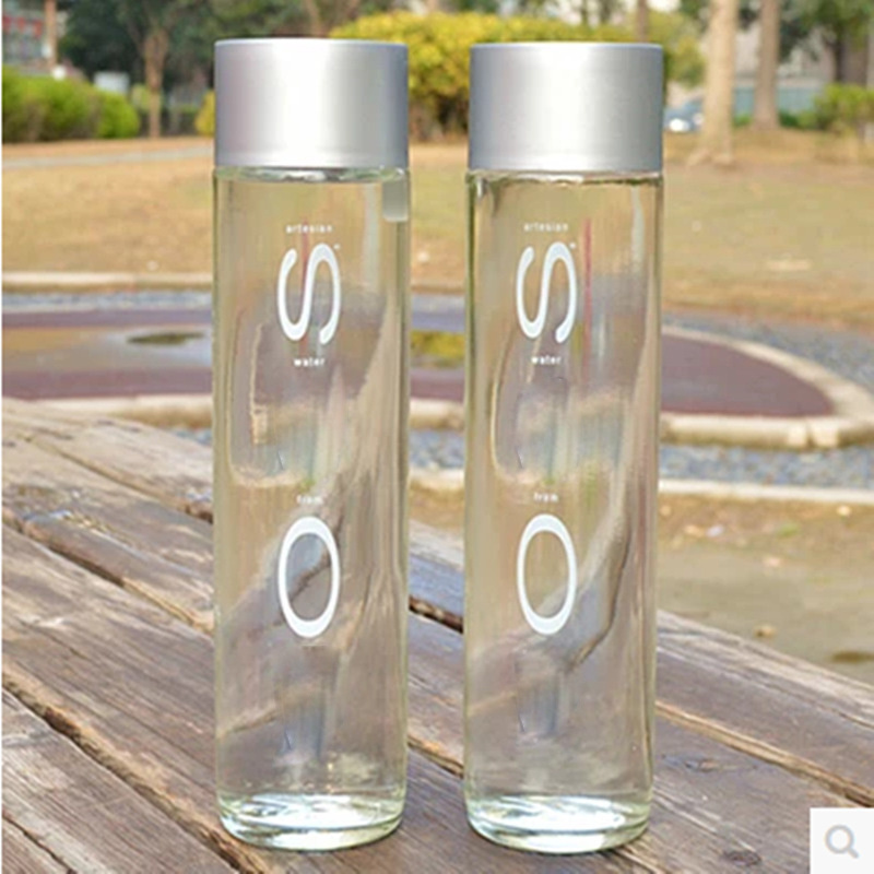 Wholesale 500ml750ml High Quality Plastic Screw Cap Voss  Borosilicate glass Glass Water Bottle for Mineral Juice Drink Beverage