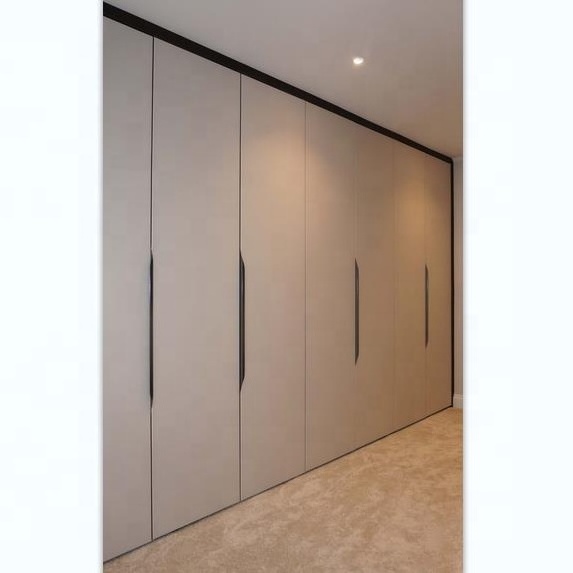 High Quality Modern Style Wooden Wardrobe Glossy Wardrobe Closet Customized