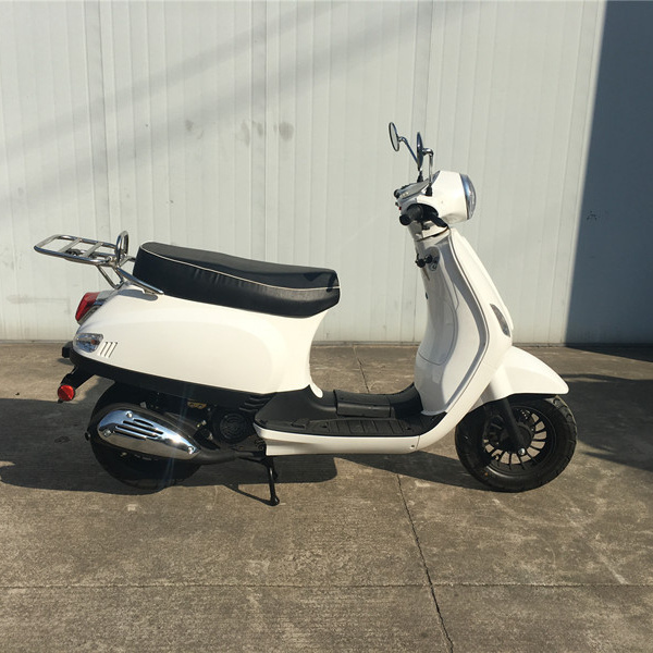 Factory OEM White mini 50cc gas scooter