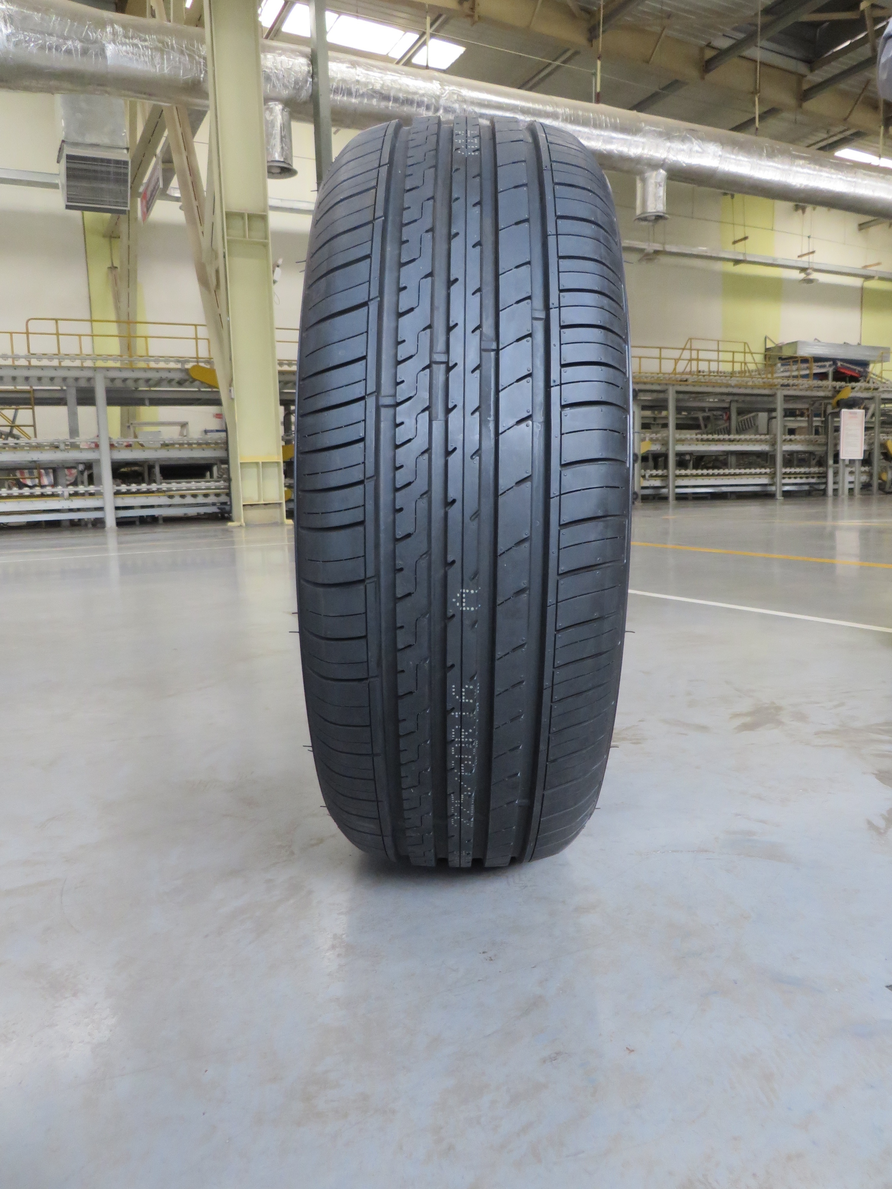 Manufacturer Supply DURATURN Tires 205 65 r15 Car Tyre Bus Tyre High Quality Factory Sale