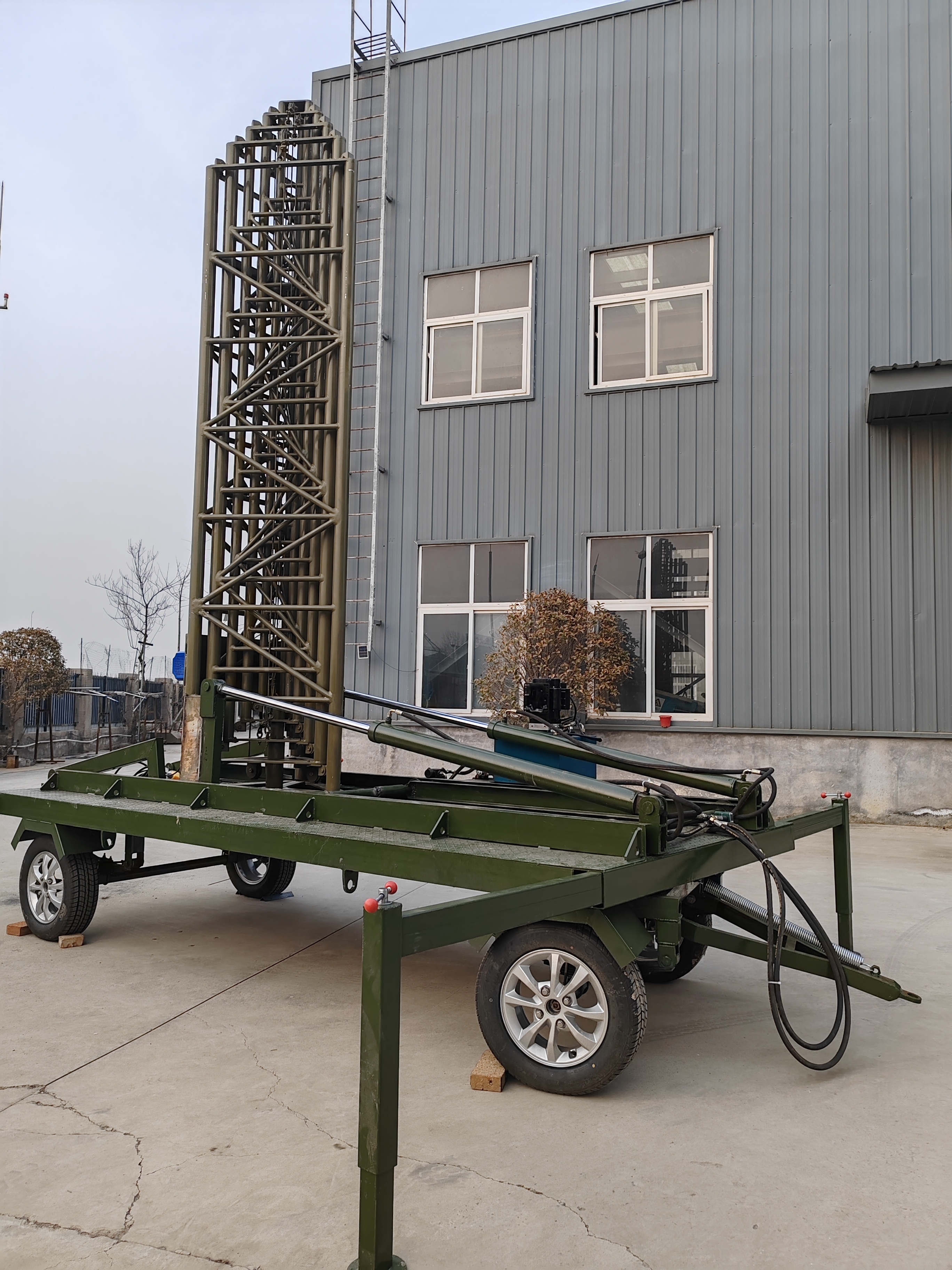 15m Steel Cage Building Telecommunication Lattice Cow(Cell On Wheels)Tower For Communication Systems