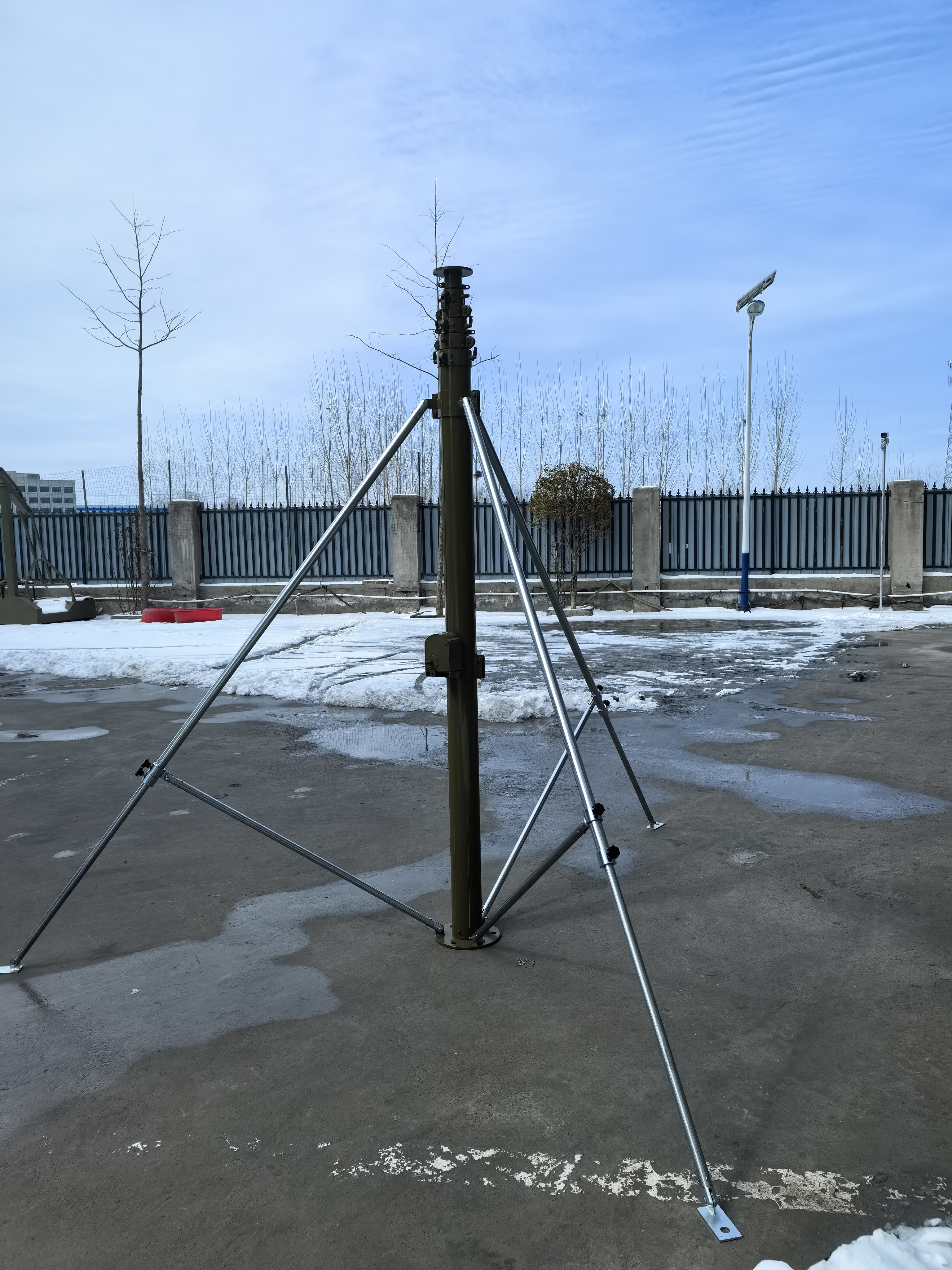 10m Folding Mast for Mounting CCTV Camera