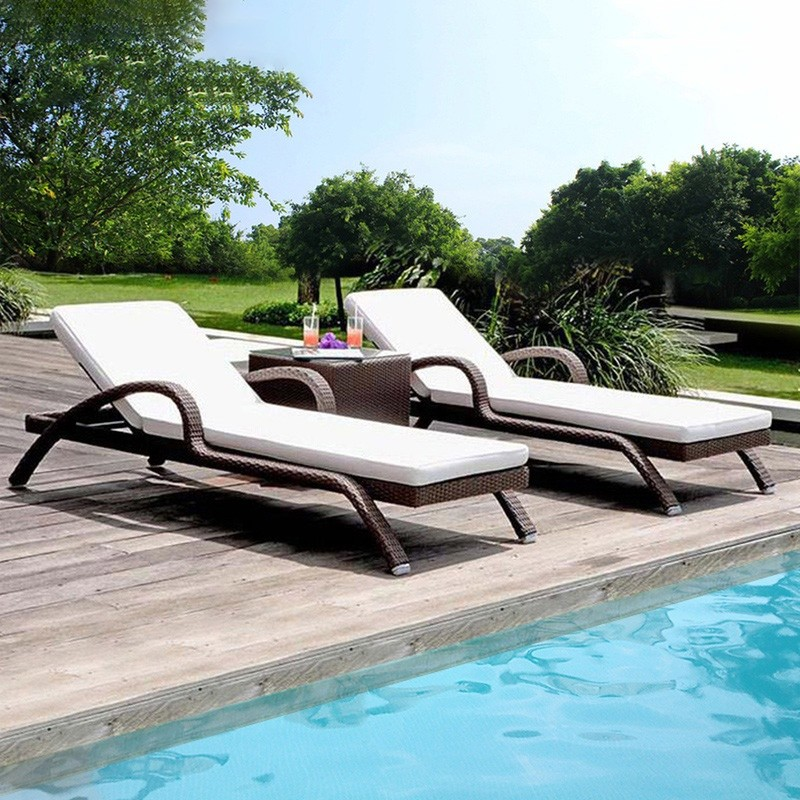 Modern aluminum sun lounger with coffee table rattan beach deck chair garden sunbed outdoor hotel resort chaise lounge