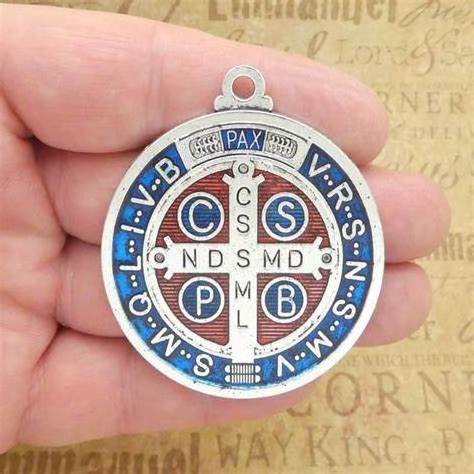 Blue and red enamel christmas medal spirit gifts for holiday and wedding cross Exorcism medal pope bless St Benedict Wall Medal