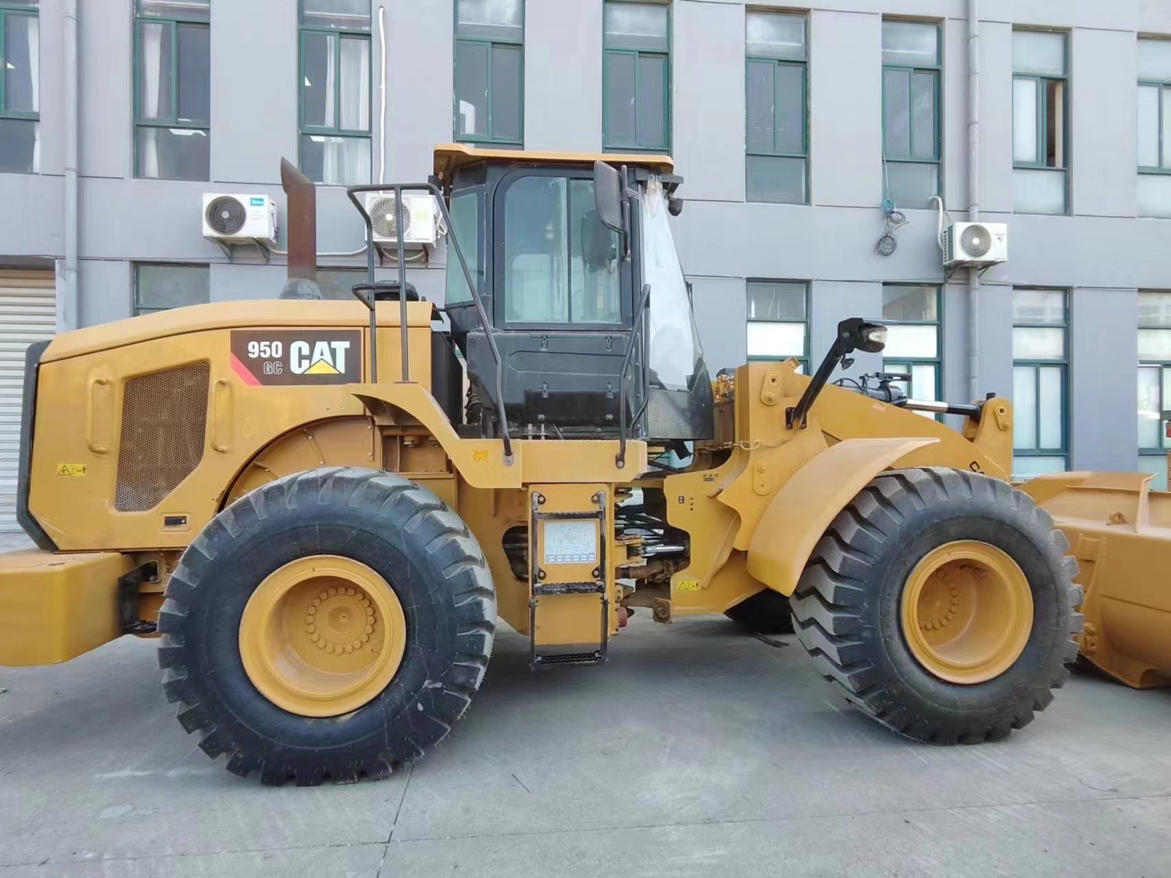 Cat Dozer Machinery D8R Bulldozer Caterpillar D8R Cheap Price Dozer With 3 Shank Ripper