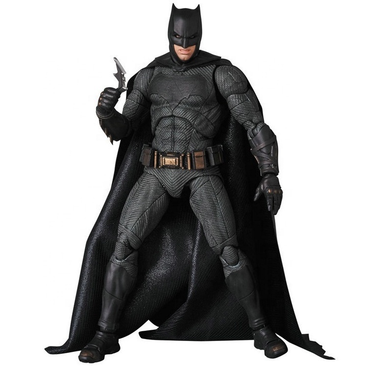 16cm High Quality DC movie character FigurinesPVC 3D Model Toys MAF 064 BatMans Action Figures