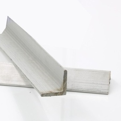 High Quality ASTM A992 A36 S235 Carbon Angle Iron hot rolled section steel hot-dip galvanized angle