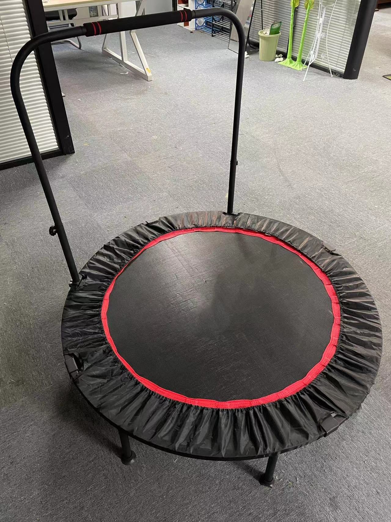 Indoor Folding Fitness Trampoline Outdoor Portable adult/Kids Mini Trampoline For Training