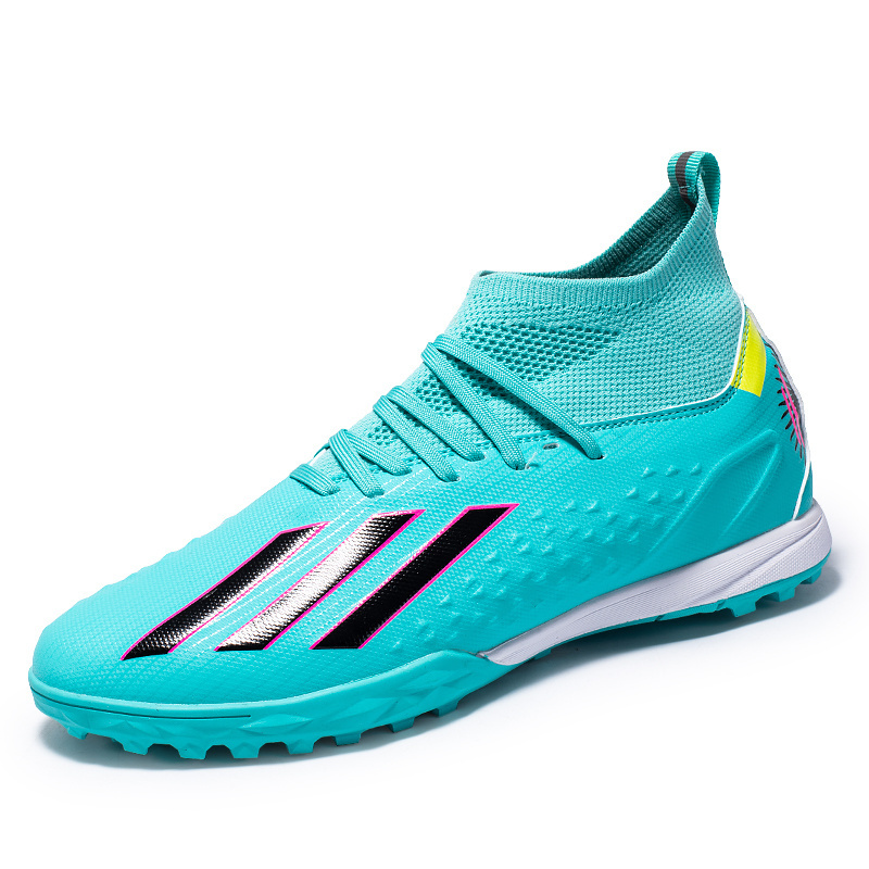 High Quality Wholesale Soccer Shoes Fashionable Low Price Sport Football Boots Non-slip sole Shoes