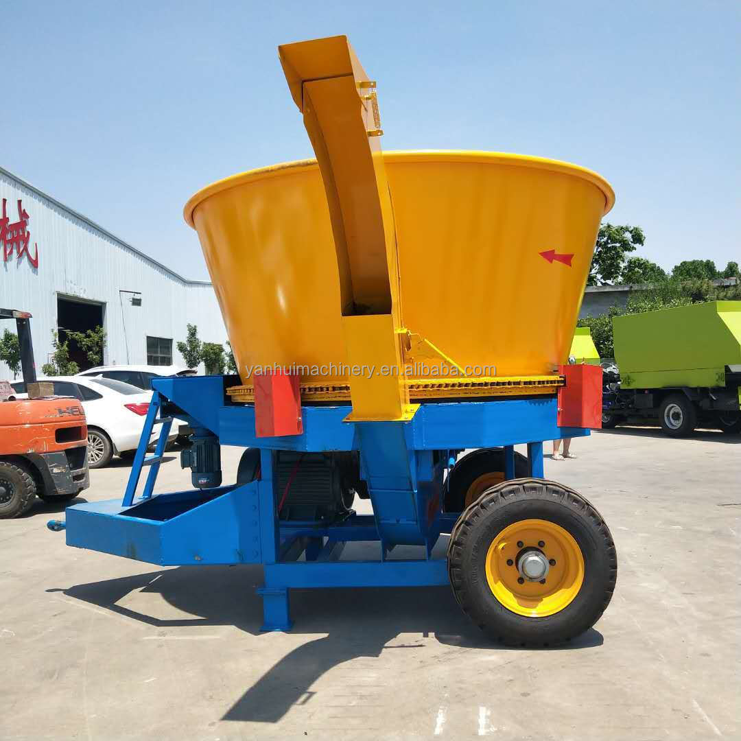 High Quality Hay Bale Shredder Corn Straw Bale Tub Hammer Grinders