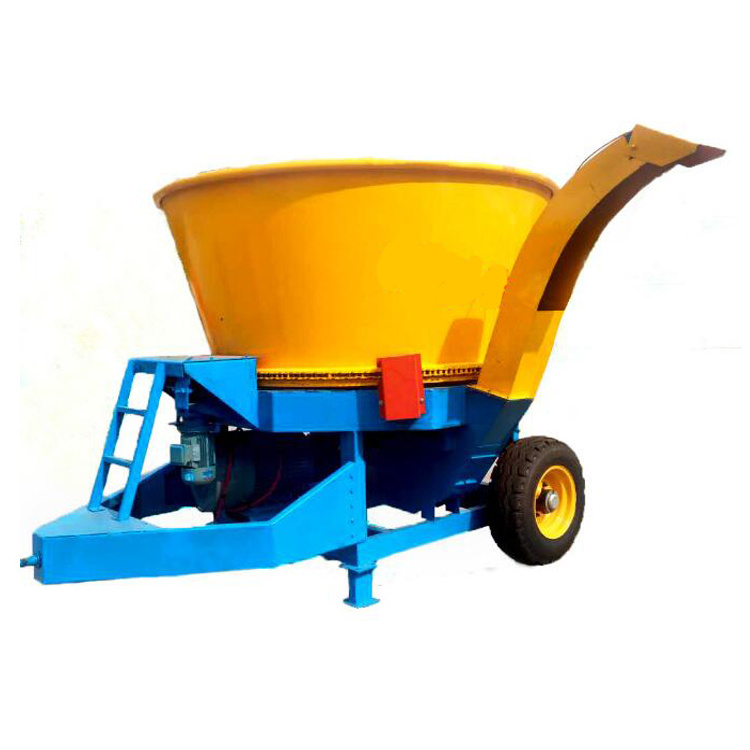 Large Output High Quality Hay Bale Shredder Corn Straw Bale Tub Hammer Grinders Rotary Straw Crusher