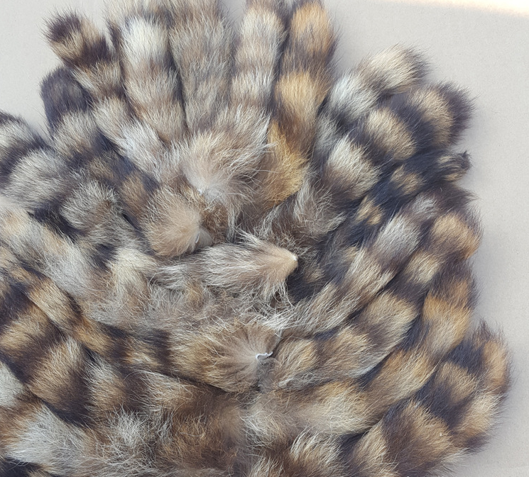 Wholesale cheap price  real fur key chain for sale American raccoon fur tail key chain