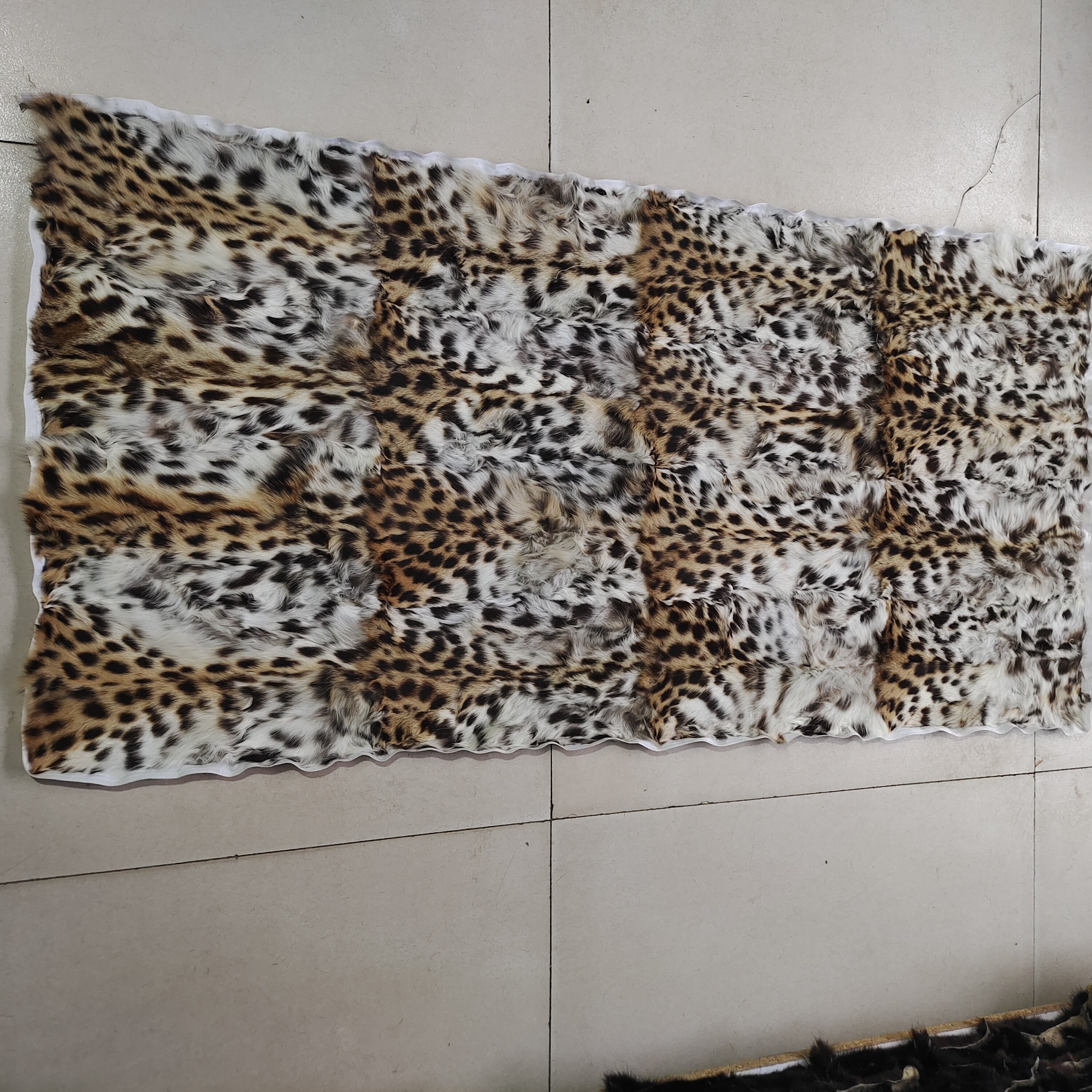 wholesale plush animal blanket leopard fur plate print   high quality real  goat plate