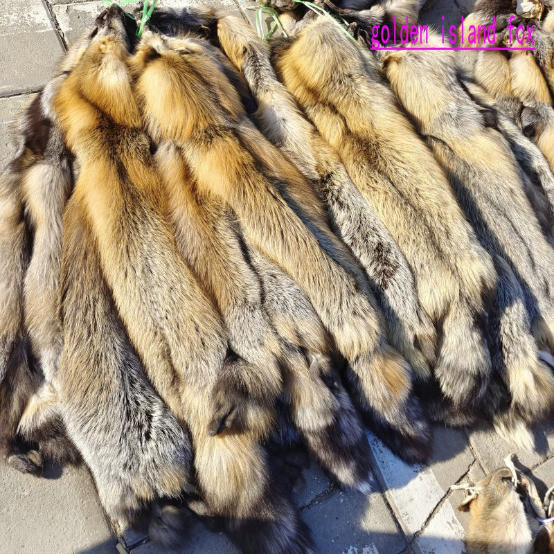 wholesale real natural red color winter sliver full fox fur pelt  golden  real fox fur