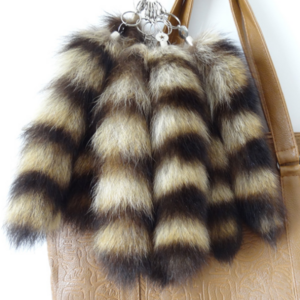 Wholesale cheap price  real fur key chain for sale American raccoon fur tail key chain